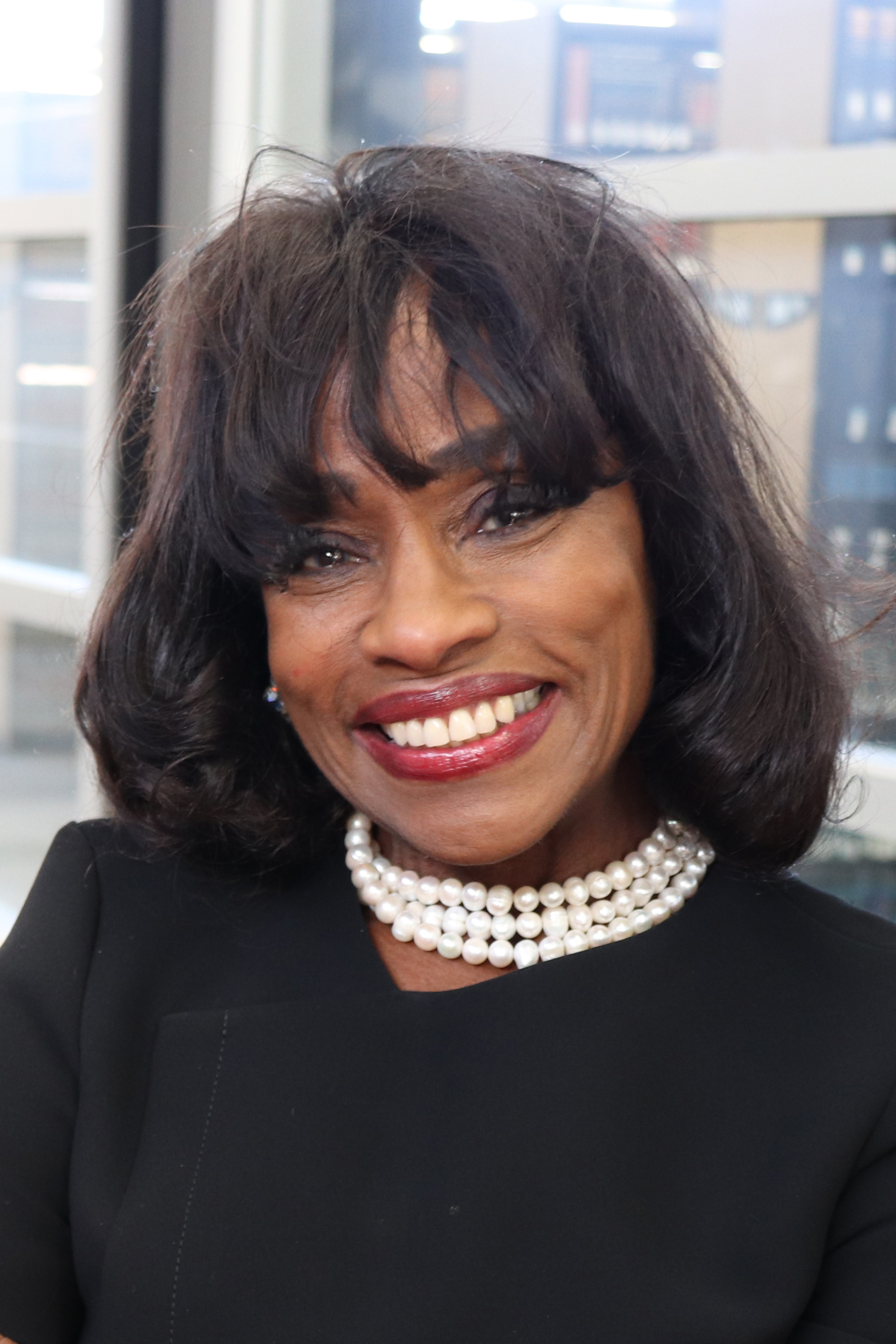 Dean_Linda_Green Dean_Linda_Green